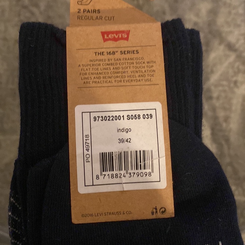 Levi’s Socks - Picture 2 of 2